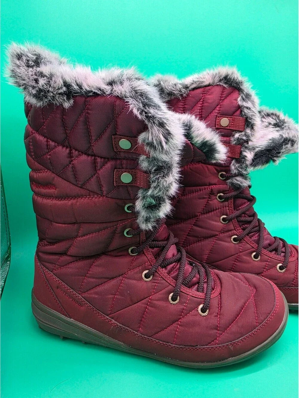 Columbia Minx Mid III Omni-Grip Winter Boots Women's Size 10 Burgundy
